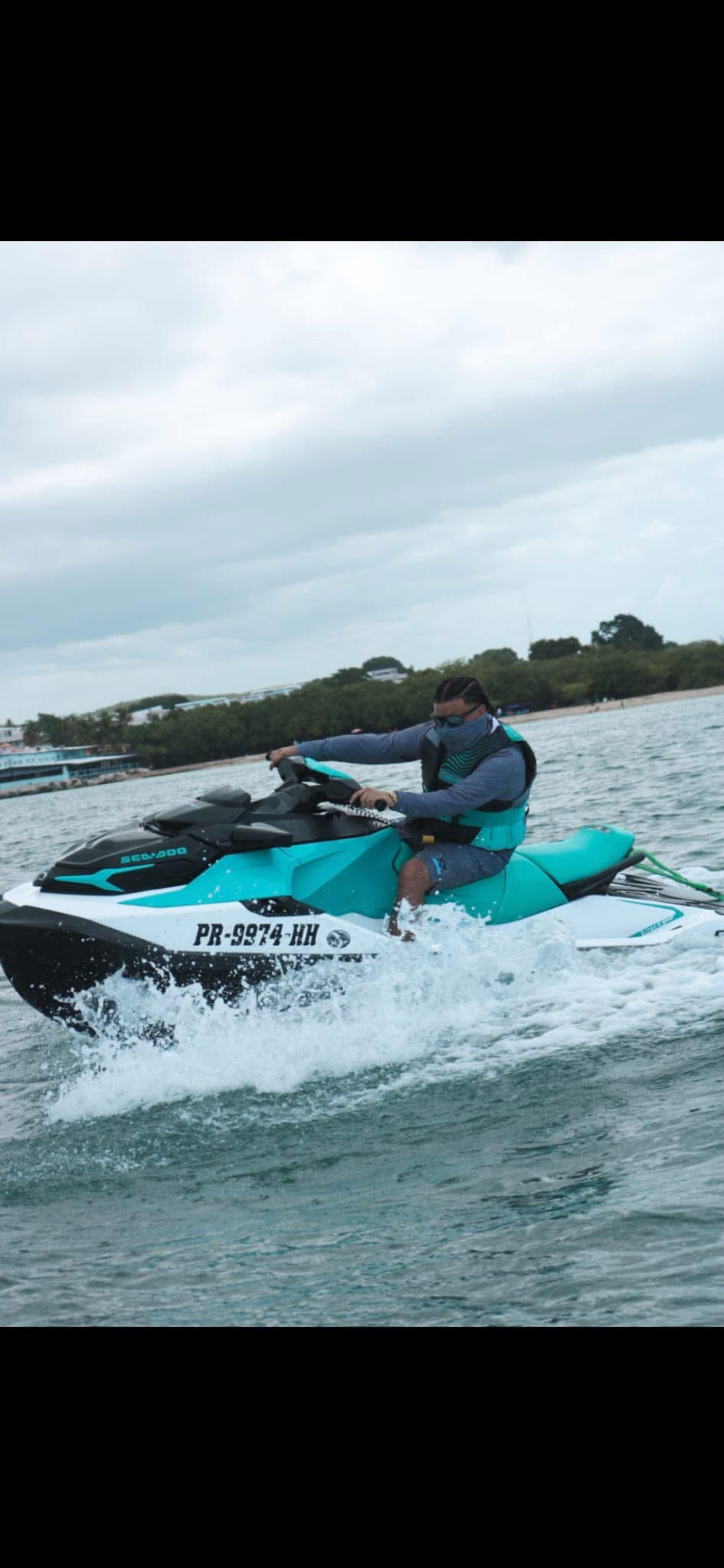 Jet ski de VIP Jetski Rental en Playa Combate